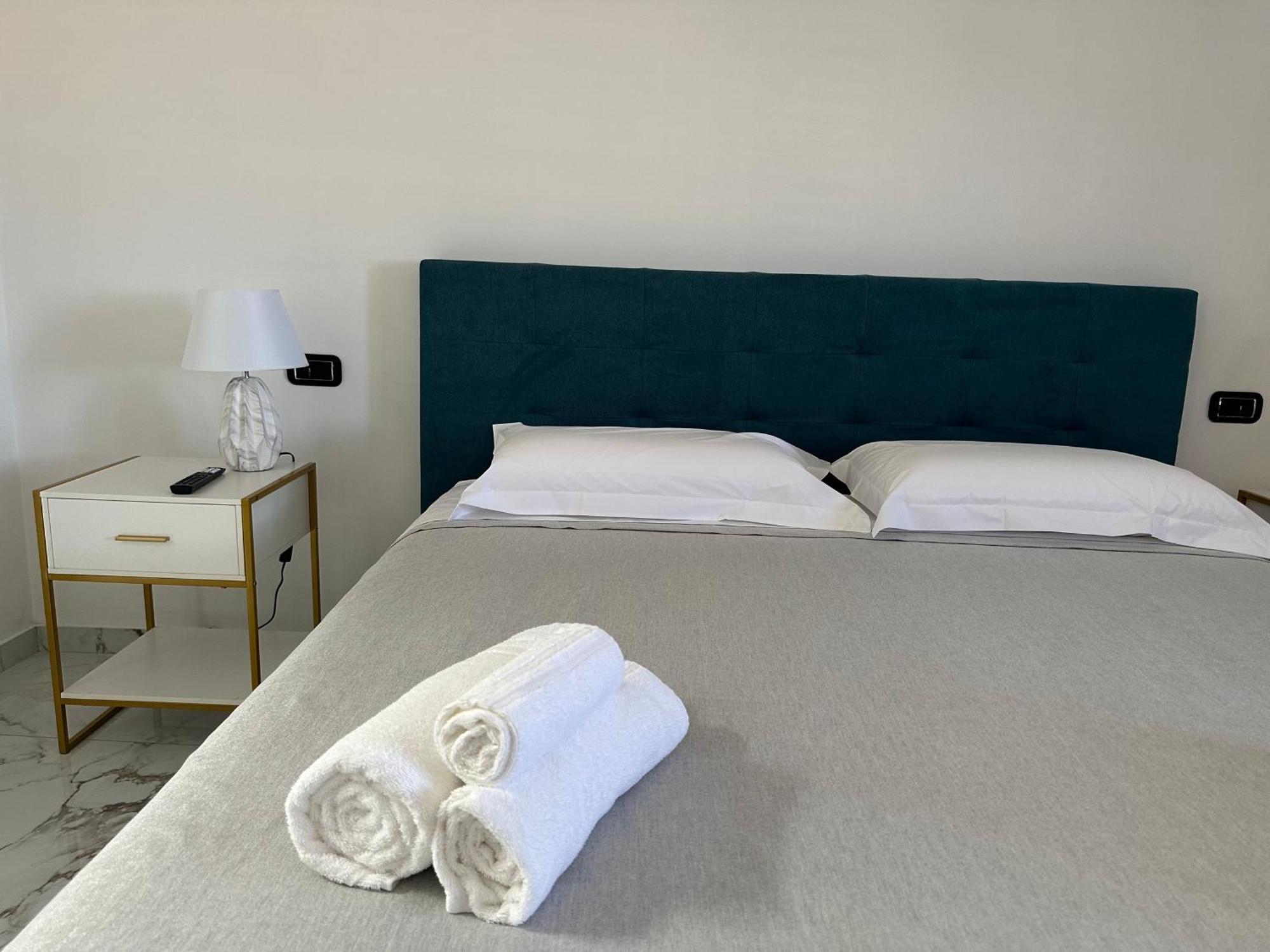 Alba Exclusive Place Hotel Bianco Exterior foto