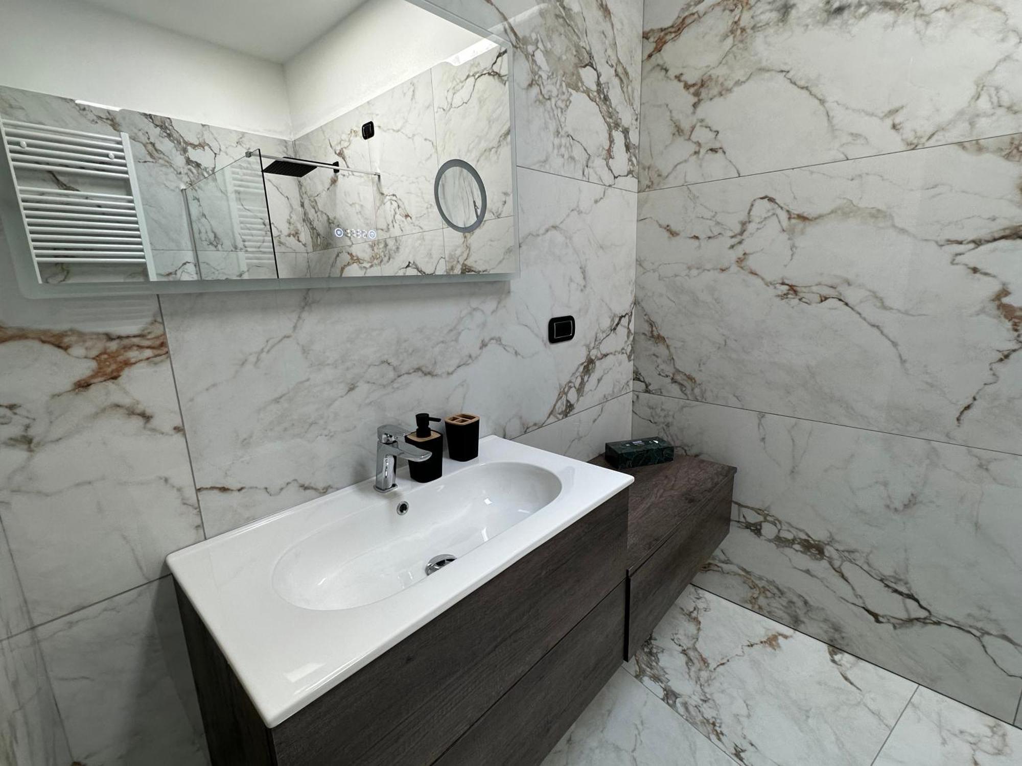 Alba Exclusive Place Hotel Bianco Exterior foto